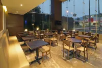 Holiday Inn Express & Suites Monterrey Valle