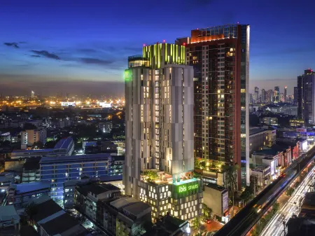 Ibis Styles Bangkok Sukhumvit Phra Khanong Отели рядом с достопримечательностью «A R Sutton & Co Engineers Siam»