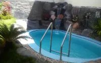 Villa Kencana Apel 2Br Private Pool - ที่มีอ่างอาบน้ำ