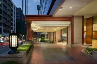 Sheraton Manila Bay Các khách sạn gần Birch Tower