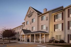 Country Inn & Suites by Radisson, Bloomington-Normal Airport, IL