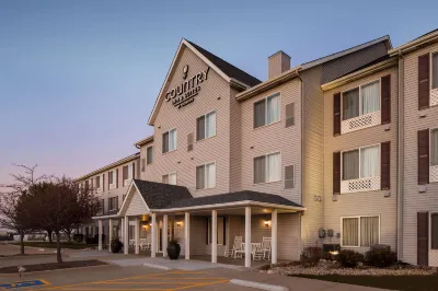 Country Inn & Suites by Radisson, Bloomington-Normal Airport, IL Hotels in 