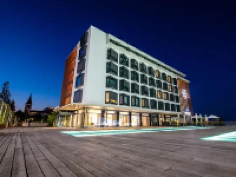 โรงแรมเลคเจนีวา โรงแรมในเจนีวา