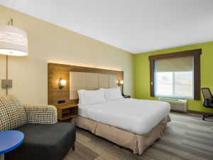 Holiday Inn Express & Suites Ontario