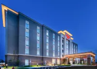 Hampton Inn by Hilton Gardner Conference Center