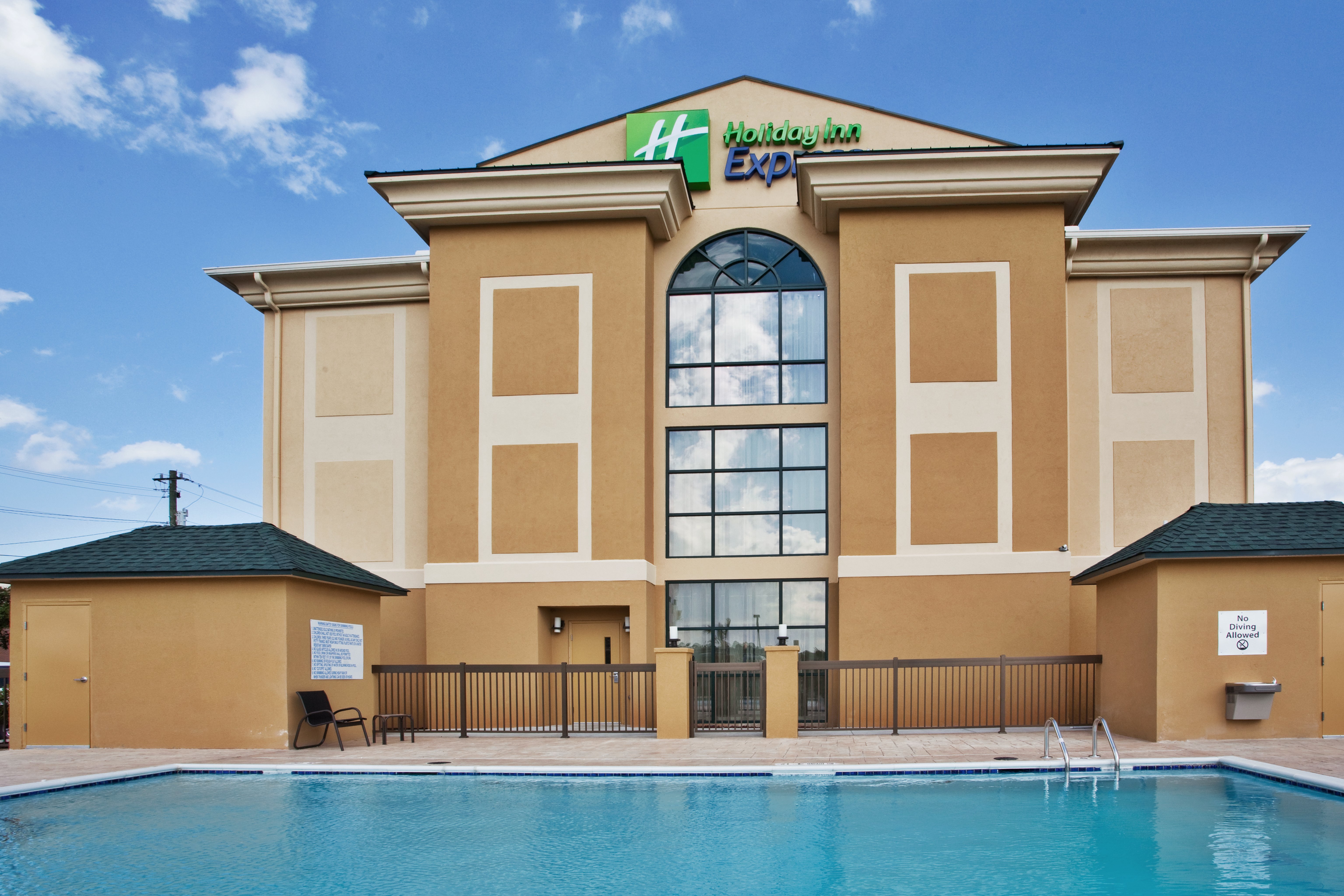 Holiday Inn Express Hotel & Suites Cordele North, an Ihg Hotel