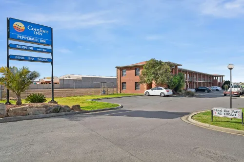 Peppermill Inn Motel Hotels in Kialla