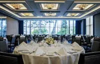 Crowne Plaza Porto Hotels in Ramalde