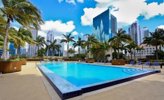 One Broadway Brickell Apartments by Nuovo