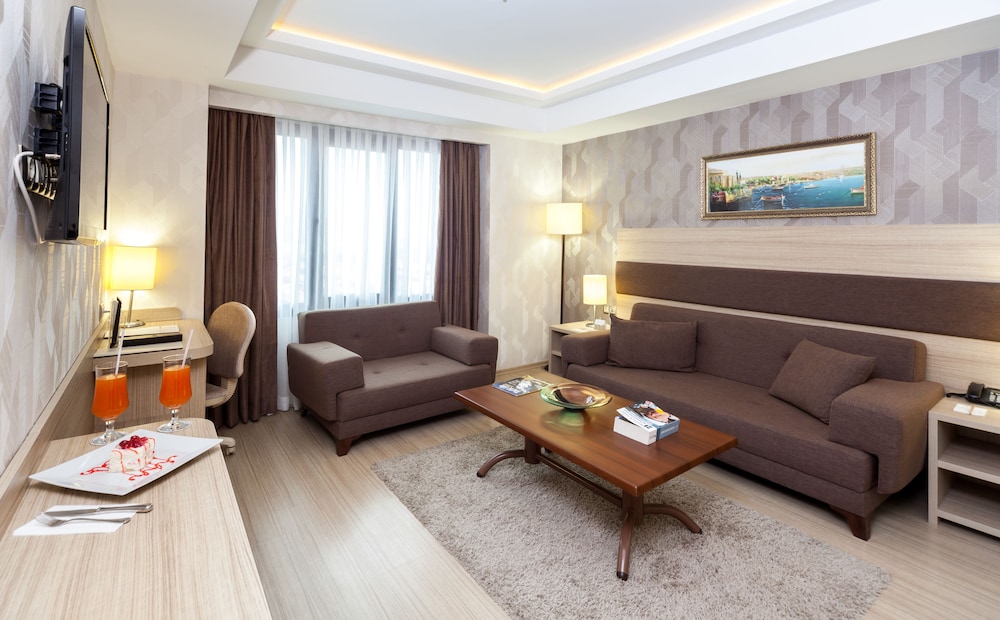 Hotel Golden Way Giyimkent