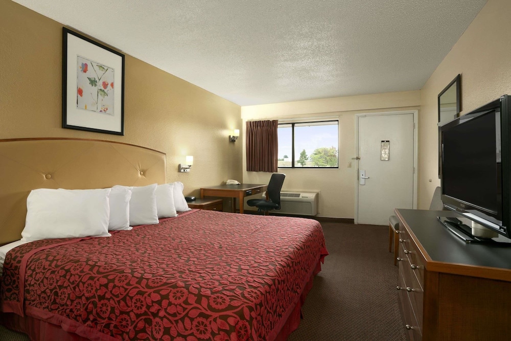 Days Inn by Wyndham Cloverdale Greencastle