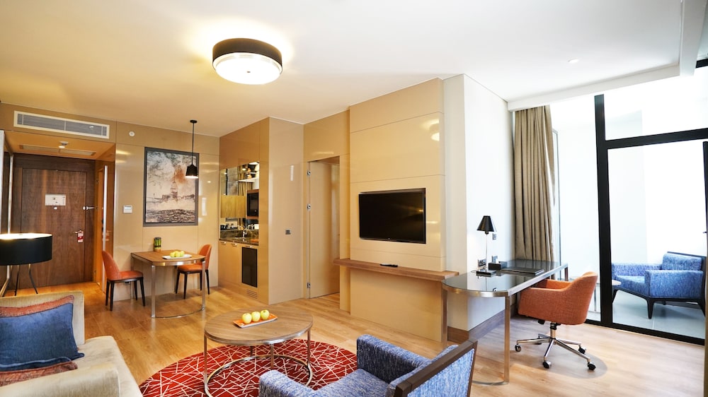 Hawthorn Suites by Wyndham Istanbul Airport