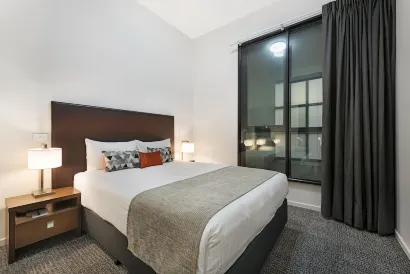 Melbourne CBD Central Apartment Hotel Official