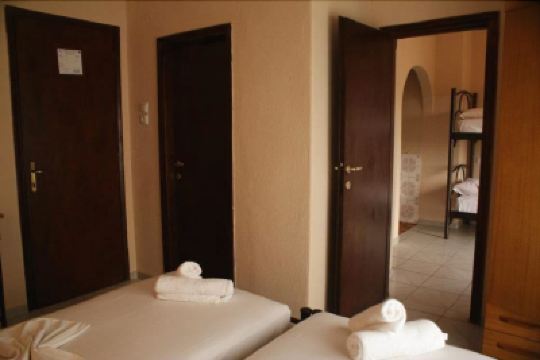 Rooms America Hotel Photo