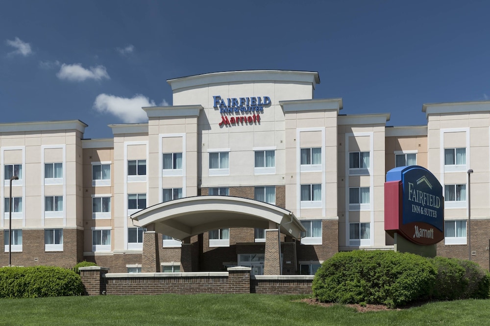 Fairfield Inn & Suites Kansas City Overland Park
