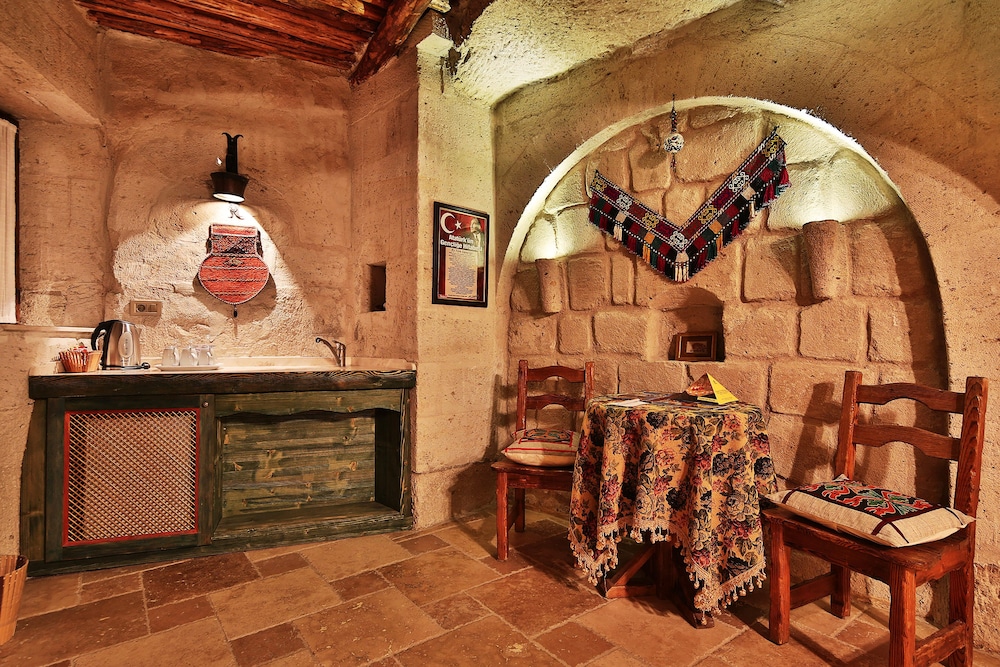 Cappadocia Cave Suites