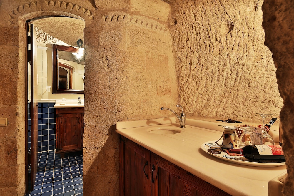 Cappadocia Cave Suites