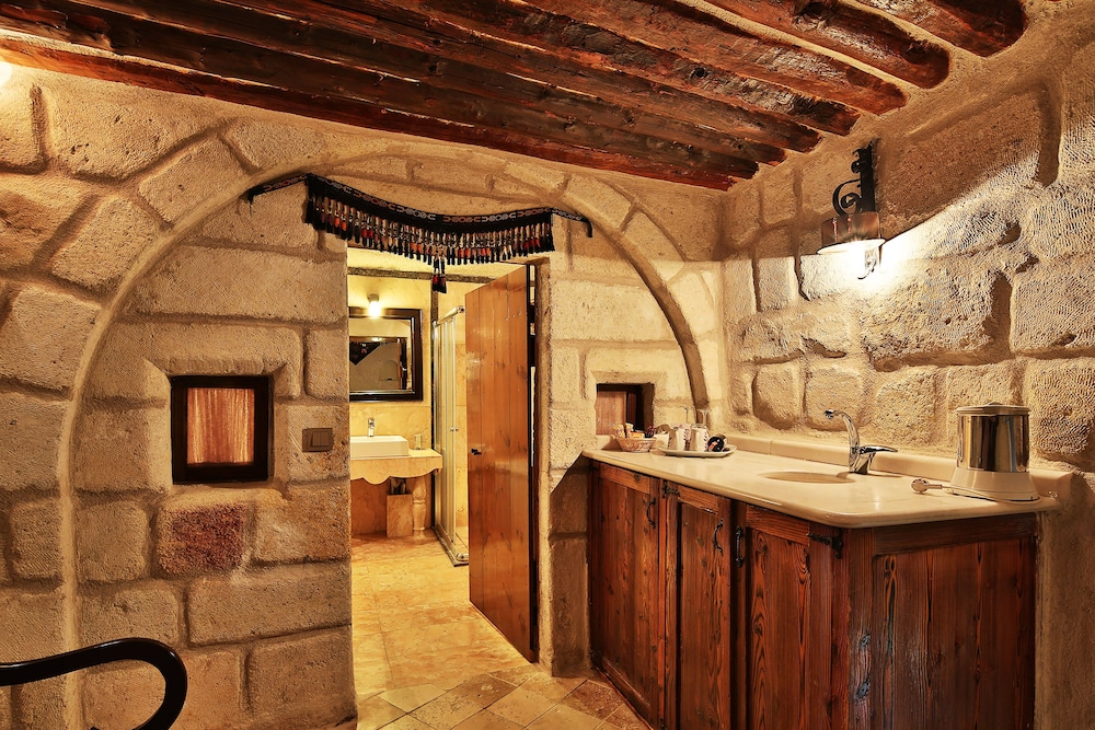 Cappadocia Cave Suites