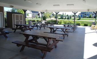 Sandbanks Summer Village - Housity