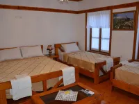 ホテル ベーベイ トラディシオナル ジロカストラのホテル