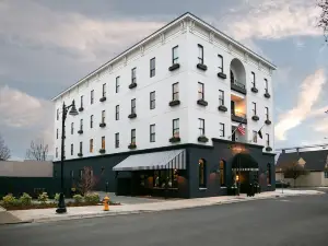 Atticus Hotel