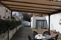 Affittacamere Elisa Hotels in Calci