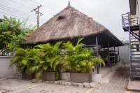 Maple Hotel