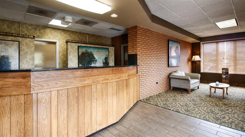 Days Inn by Wyndham Breezewood