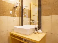 House Zeljko Hotels in Vrelo Korenicko