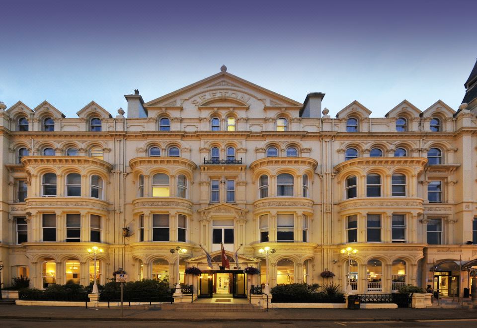 hotel overview picture