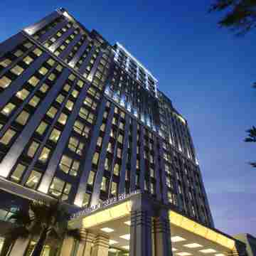 Doubletree by Hilton Istanbul Topkapi Hotel Exterior