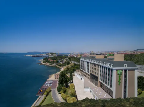 Holiday Inn ISTANBUL - TUZLA BAY by IHG Hotels in der Nähe von 50 Years Secondary School Güzelyali