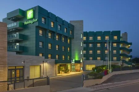 Holiday Inn Cagliari Отели в г. Кальяри