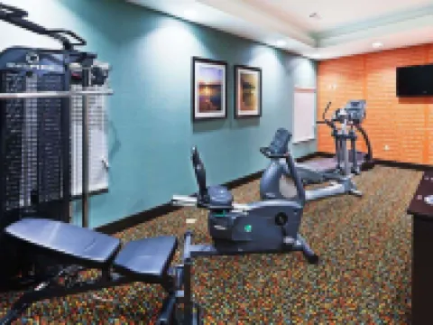 La Quinta Inn & Suites by Wyndham Tulsa - Catoosa Route 66 Hotels in Catoosa