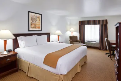 Wingate by Wyndham Newell Hotels in Elkrun Township