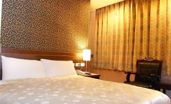 New KM Hotel