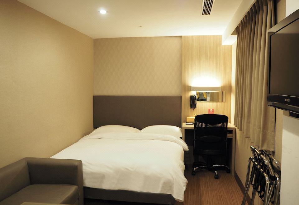 1. 더 리버사이드 ..