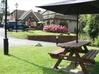 The Village Inn Hotel a Liddington