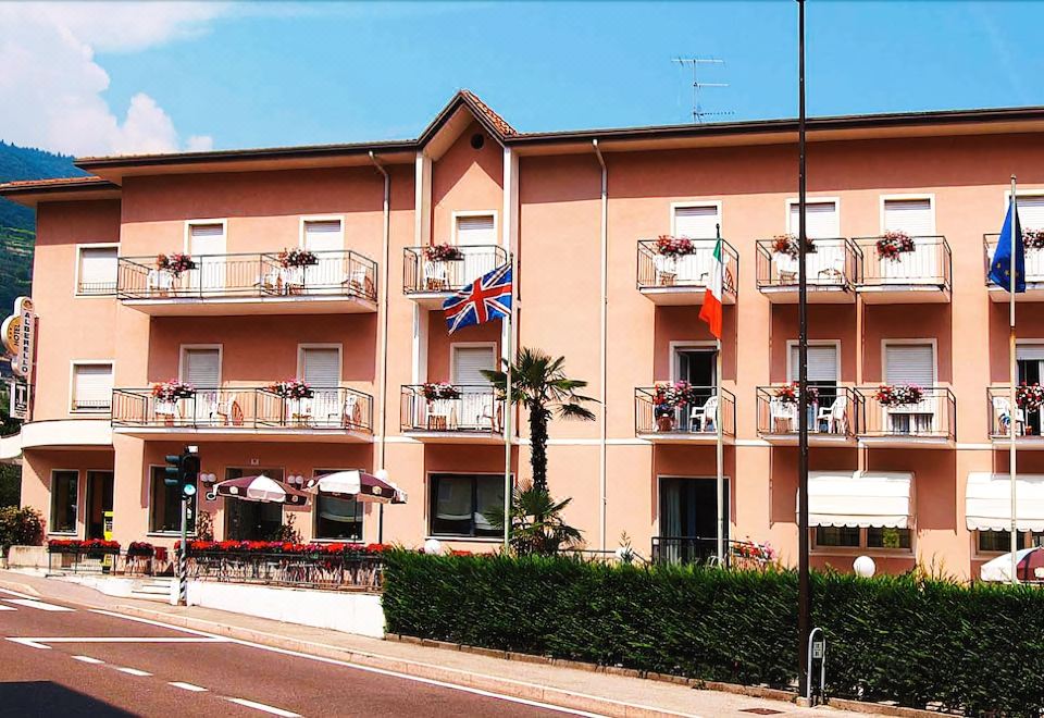 hotel overview picture