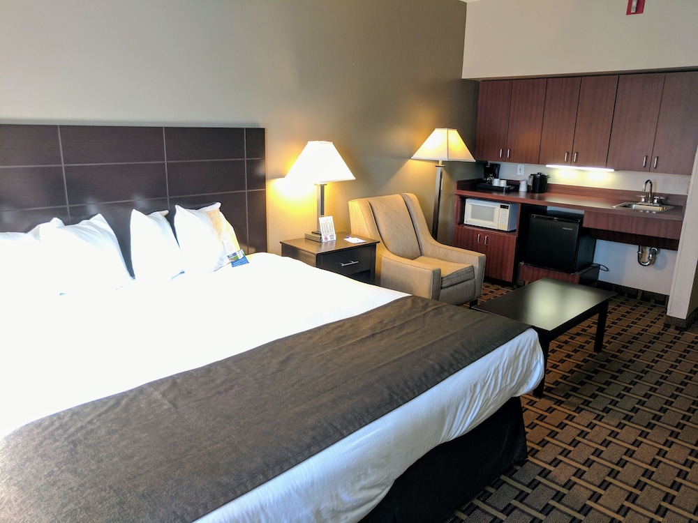 SureStay Plus Hotel by Best Western Coralville Iowa City