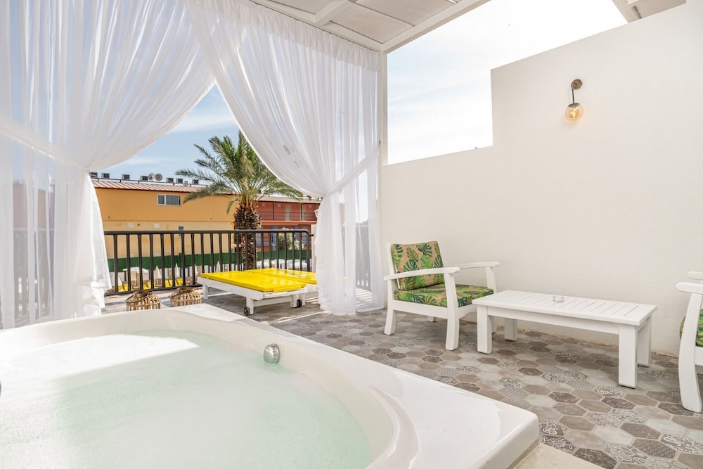 Hotel Karbel Sun