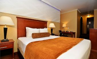 Envy Hotel Baltimore Inner Harbor