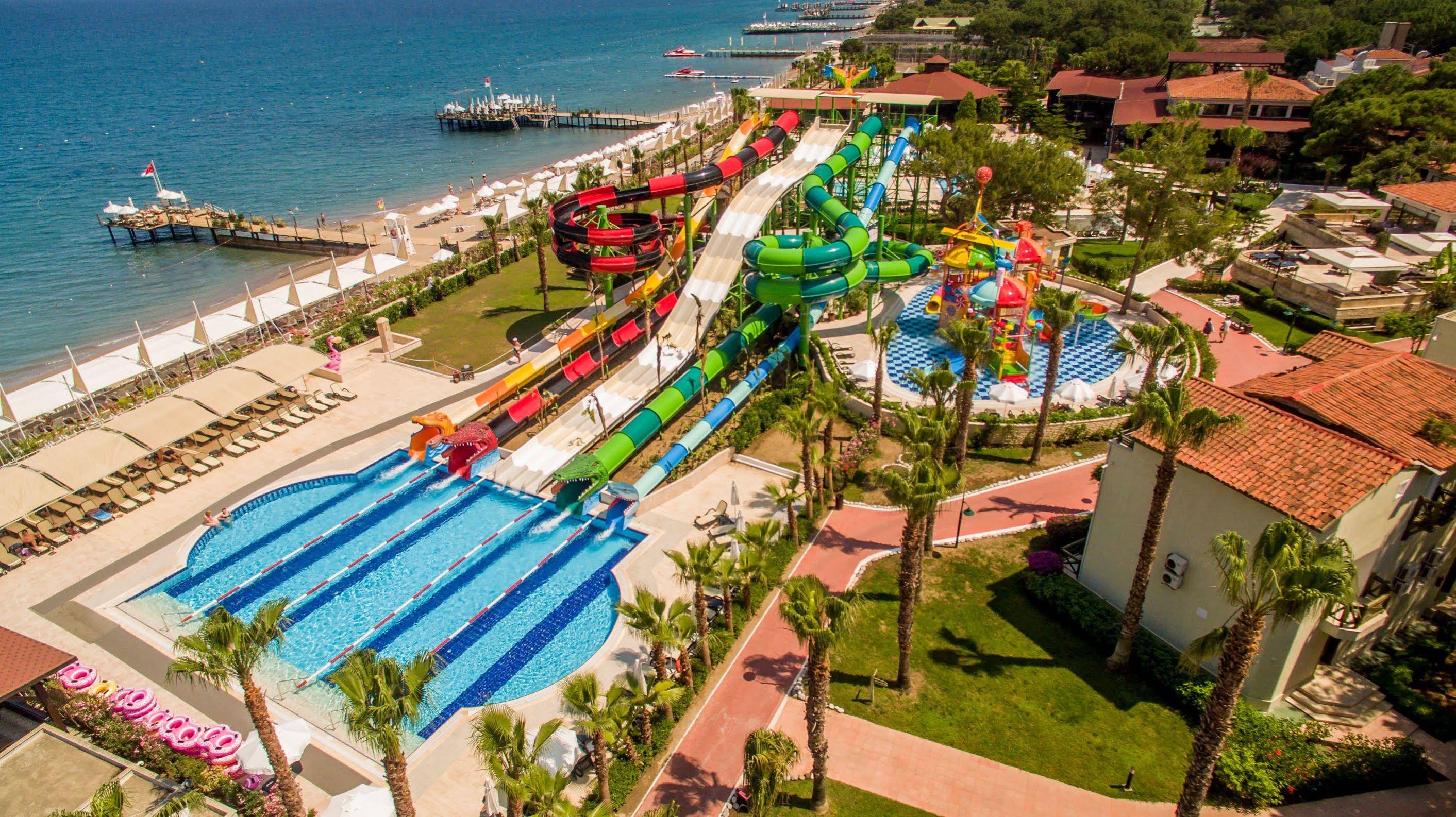 Crystal Flora Beach Resort – All Inclusive