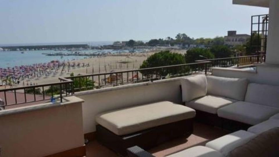 Suite Home