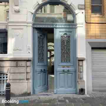 Maison d'Artiste Hotel Exterior