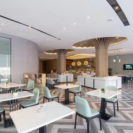 Atour Hotel Отели в г. Цзяочжоу