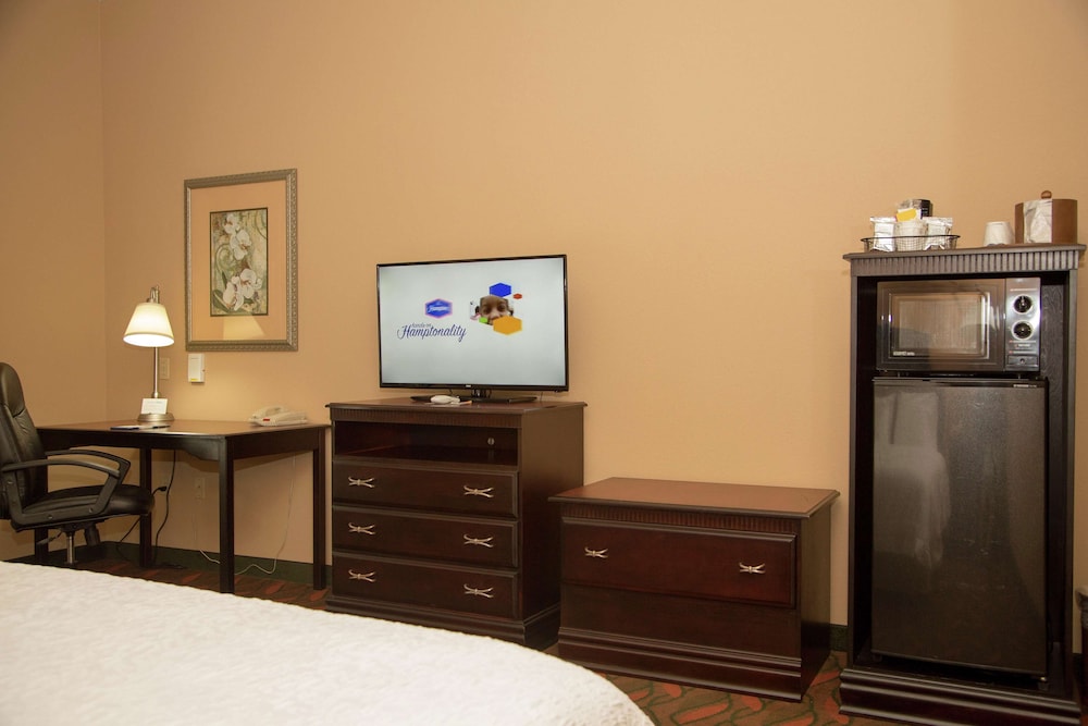 Hampton Inn & Suites Houston Rosenberg