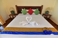 Koh Ngai Resort
