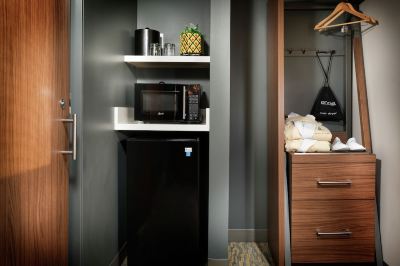 Z 2クイーンスイート ホテル Z - ア ピース オブ パイナップル ホスピタリティの写真