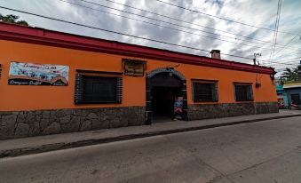 Hotel Zaculeu